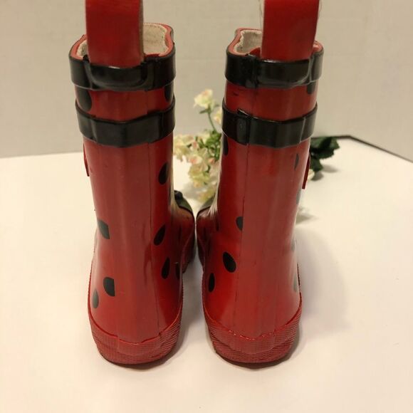 Kidorable Red Ladybug Rainboots - Picture 5 of 8